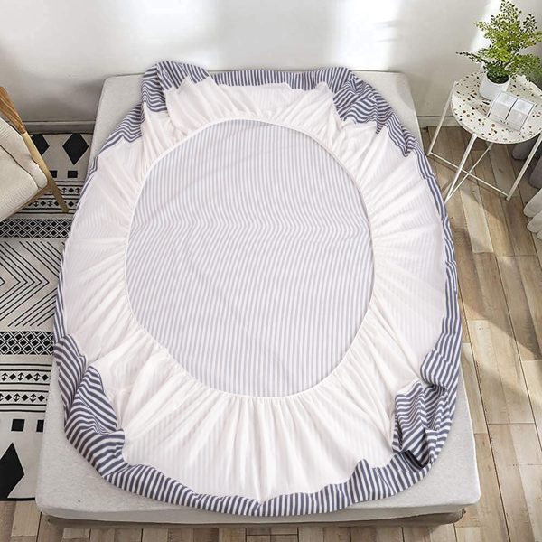 100% Waterproof Mattress Protector Cover Is Made Of Polish Fabric, (random Color)